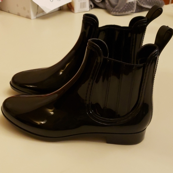 Joie Shoes - Joie Patent Leather Rain Boot Size 11